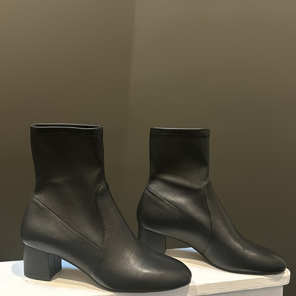 New Leather Stuart Weitzman Ankle Boots - Picture 1 of 9